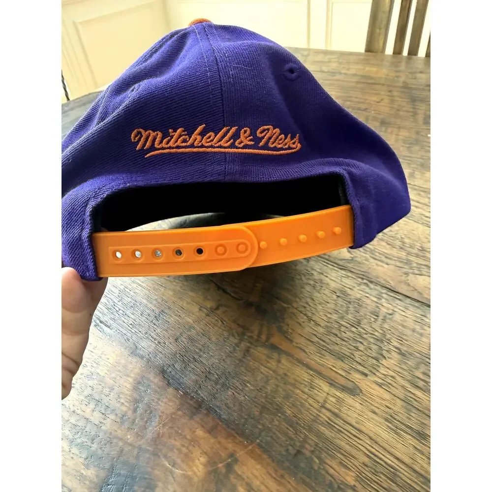Mitchell & Ness Phoenix Suns Team 2 tone 2.0 adjustable snapback hat cap